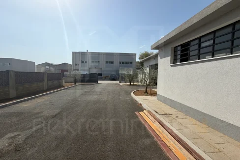 NekretnineInn - Prodaje se poslovni objekt U Poslovnoj Zoni Mostar NekretnineInn